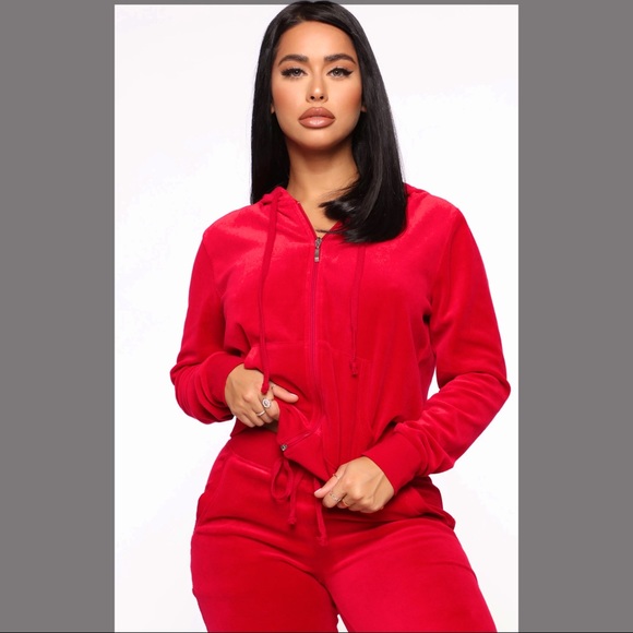 VELOUR TRACK SUIT - Picture 4 of 9